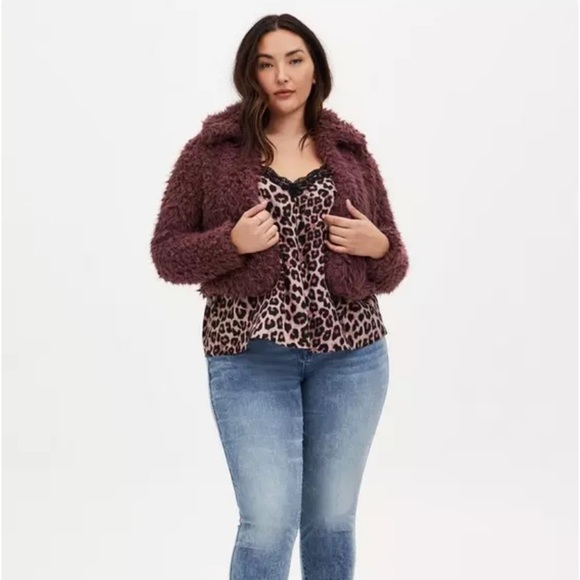 Torrid Faux Fur Sherpa Cropped Jacket Size 2 - Picture 10 of 10